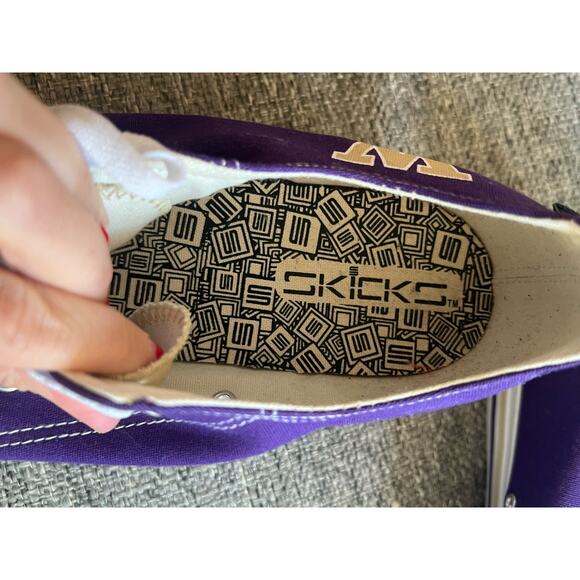 Like New SKICKS Purple Washington Huskies Low Top Shoes main image 4